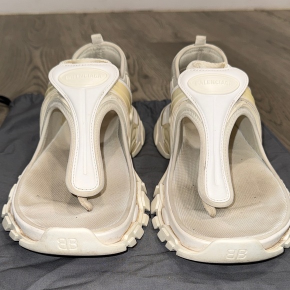 Balenciaga White Cream Sport Sandals - Picture 7 of 7